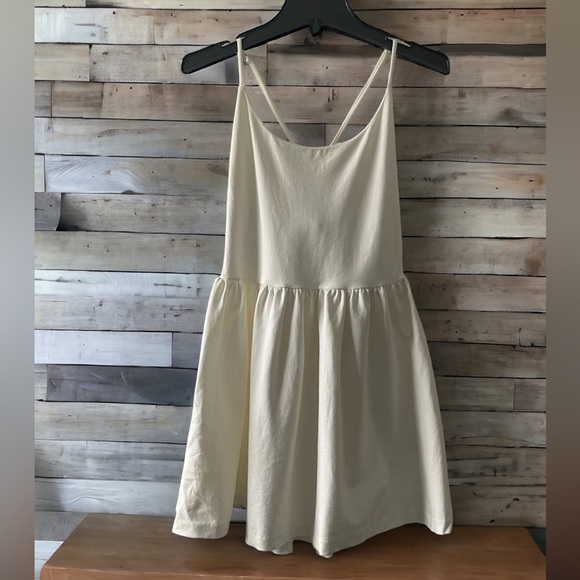 Guess Dresses & Skirts - Guess white ivory dress size 10